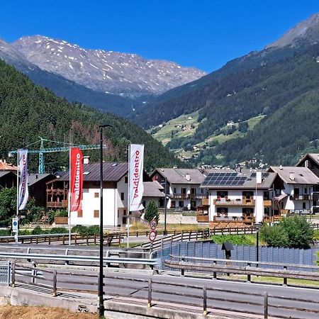 Residence Raethia Tra Bormio E Livigno Pradelle Екстер'єр фото