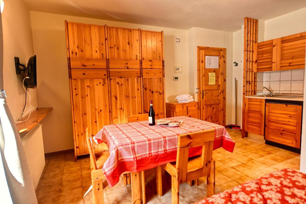 Residence Raethia Tra Bormio E Livigno Pradelle Екстер'єр фото