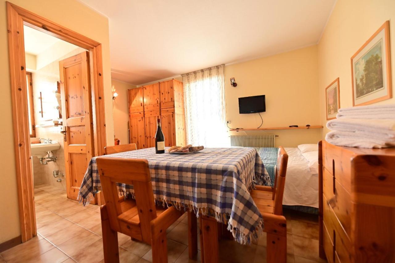 Residence Raethia Tra Bormio E Livigno Pradelle Екстер'єр фото