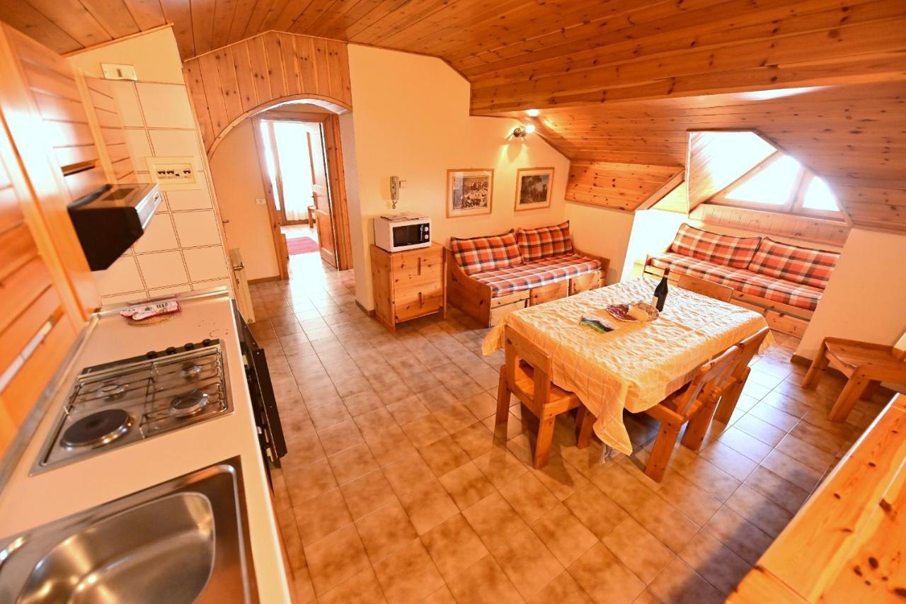 Residence Raethia Tra Bormio E Livigno Pradelle Екстер'єр фото