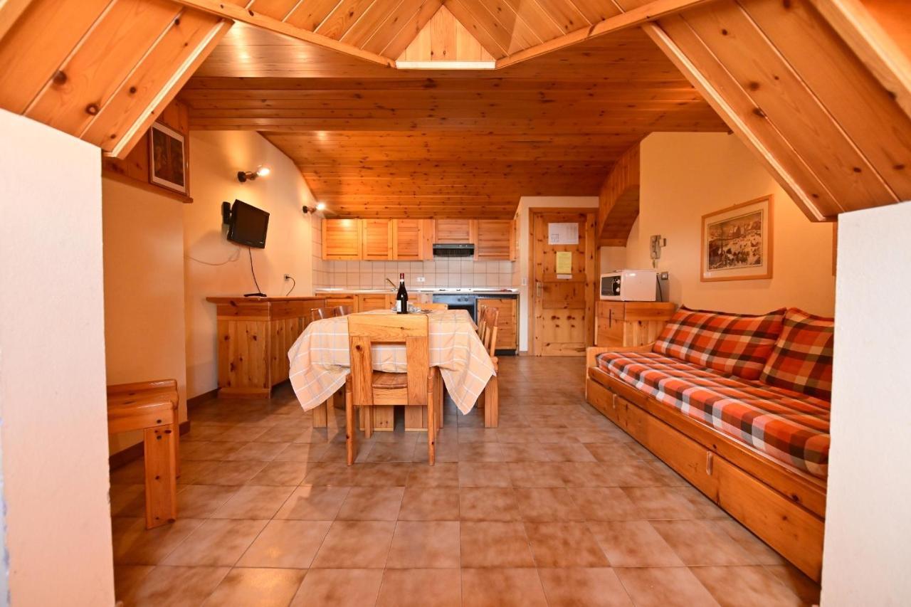 Residence Raethia Tra Bormio E Livigno Pradelle Екстер'єр фото