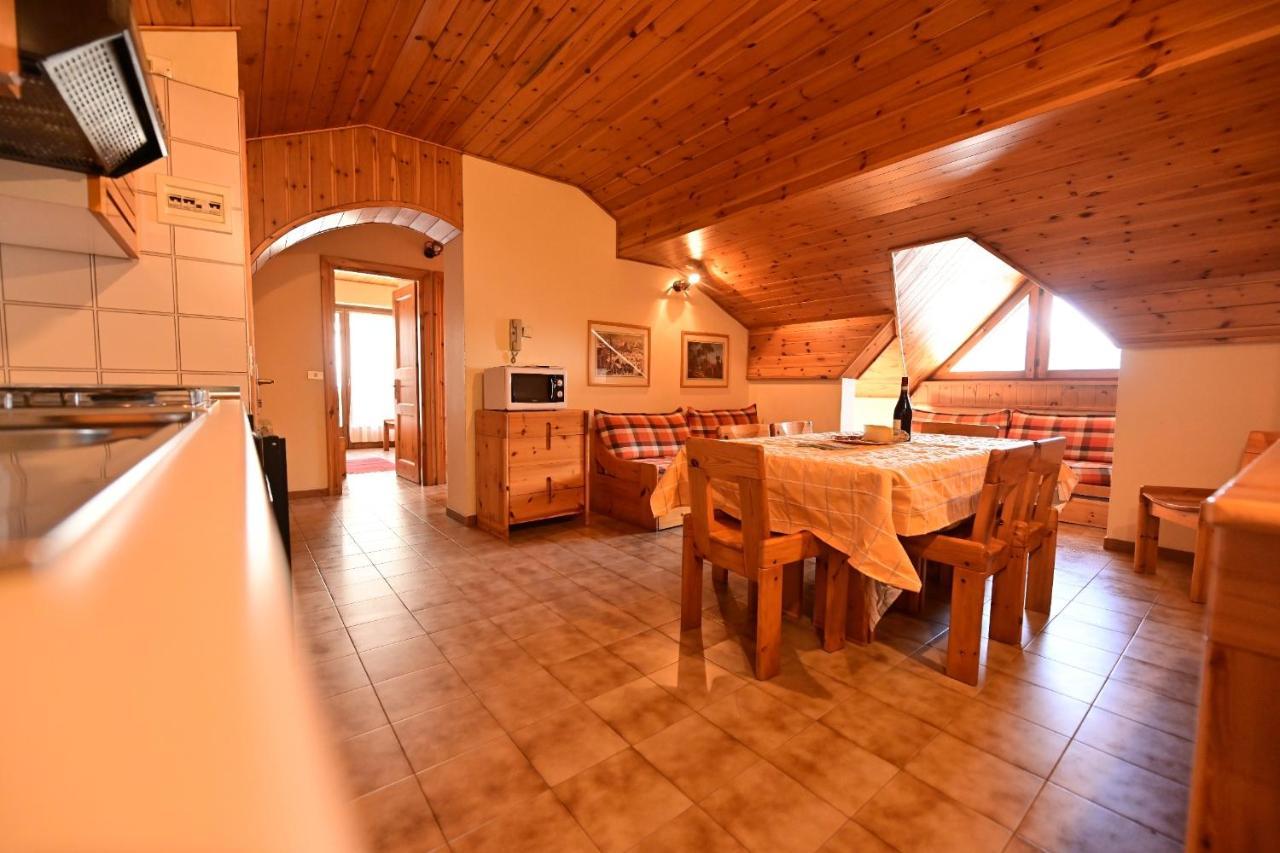 Residence Raethia Tra Bormio E Livigno Pradelle Екстер'єр фото
