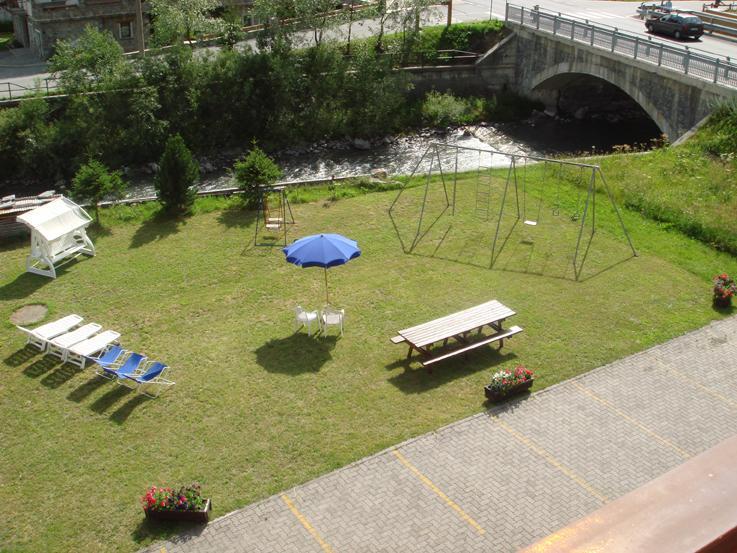 Residence Raethia Tra Bormio E Livigno Pradelle Екстер'єр фото