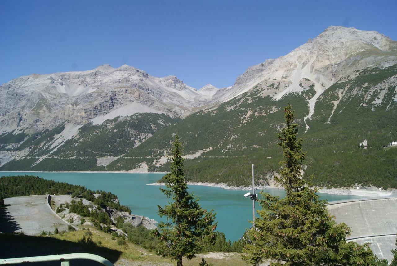 Residence Raethia Tra Bormio E Livigno Pradelle Екстер'єр фото