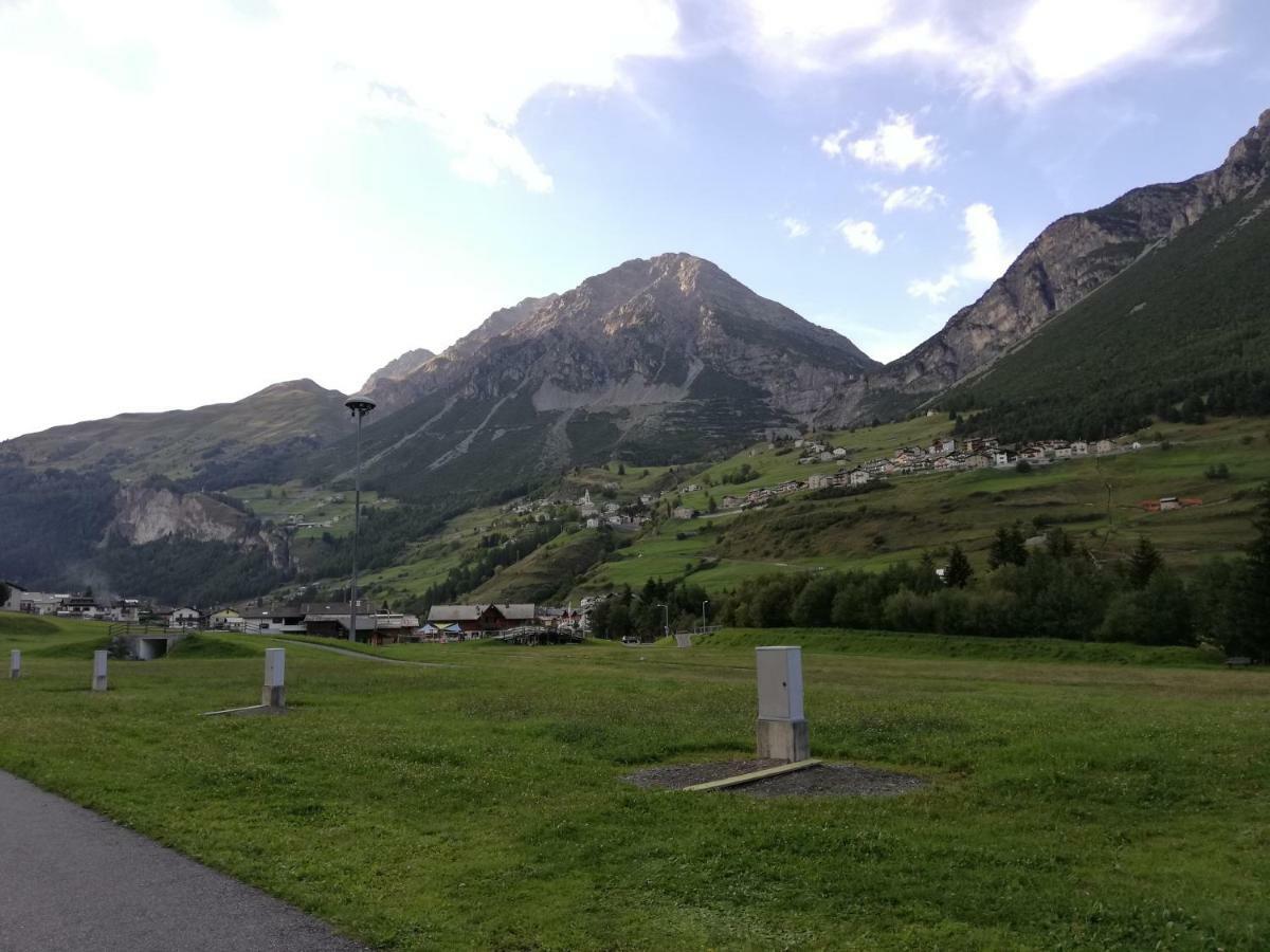 Residence Raethia Tra Bormio E Livigno Pradelle Екстер'єр фото