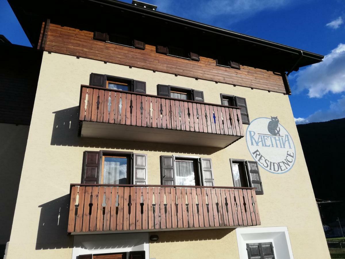 Residence Raethia Tra Bormio E Livigno Pradelle Екстер'єр фото