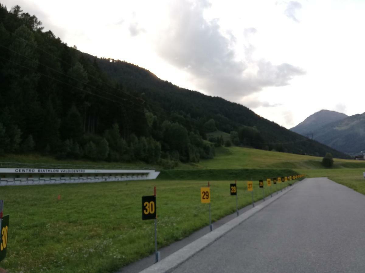 Residence Raethia Tra Bormio E Livigno Pradelle Екстер'єр фото